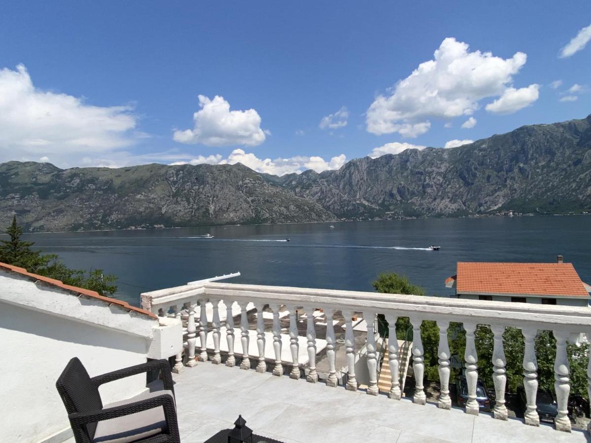 Lux Boka Sea View Apartment 科托尔 外观 照片