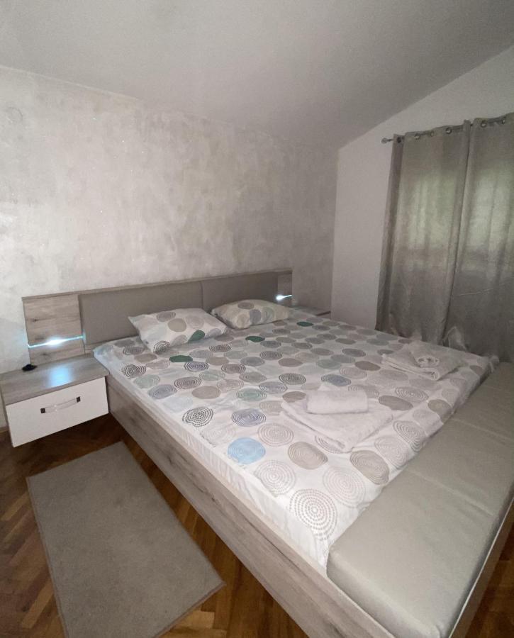 Lux Boka Sea View Apartment 科托尔 外观 照片